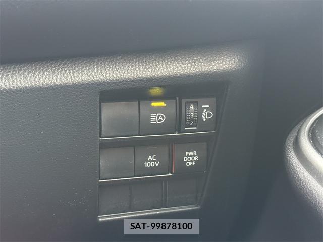Toyota NOAH 2024-11 8363743-10