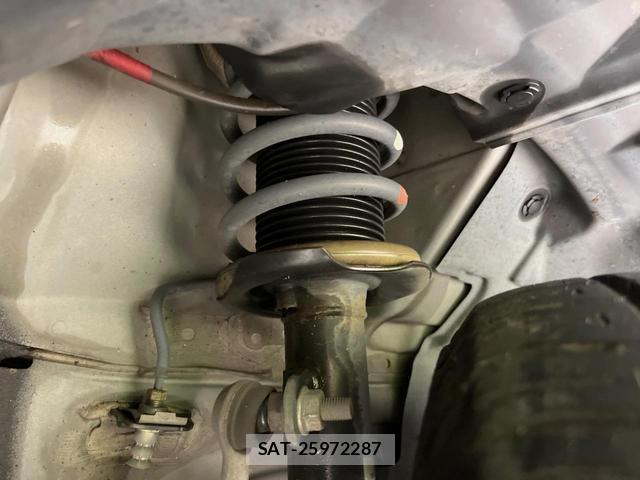 Nissan NOTE 2016-11 8360521-19