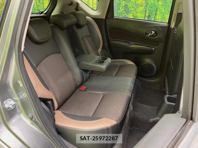 Nissan NOTE 2016-11 8360521-8