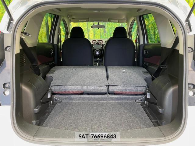 Nissan NOTE 2015-03 8360530-9