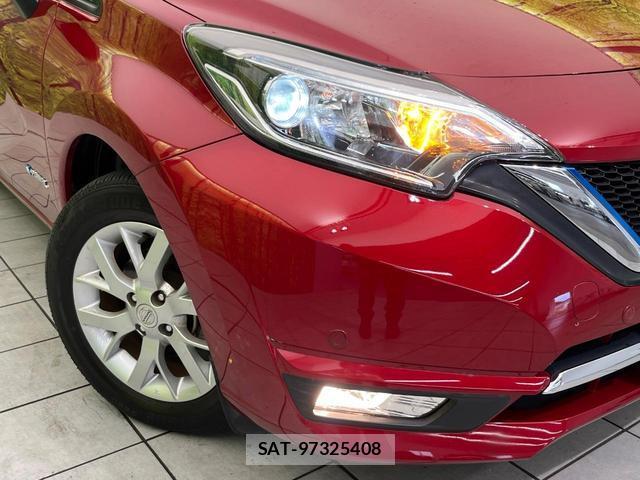 Nissan NOTE 2017-09 8360565-11