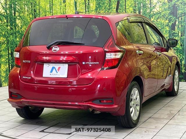 Nissan NOTE 2017-09 8360565-16