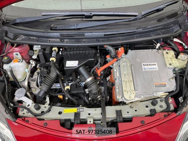 Nissan NOTE 2017-09 8360565-17