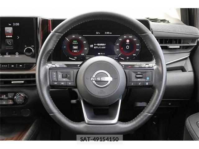 Nissan NOTE 2022-05 8360980-17