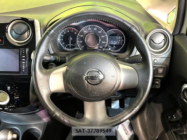 Nissan NOTE 2013-08 8360988-10