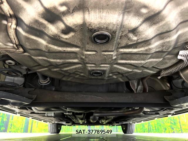Nissan NOTE 2013-08 8360988-18