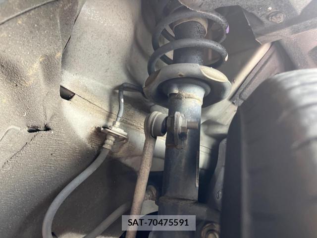 Nissan NOTE 2013-11 8361478-19