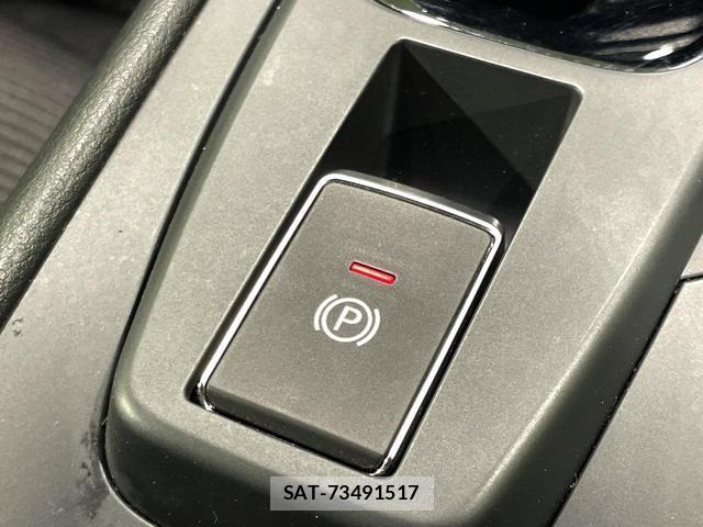Nissan NOTE 2022-03 8361516-8
