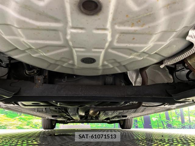 Nissan NOTE 2019-06 8361538-15