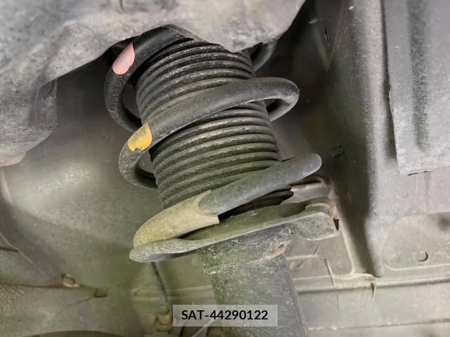 Nissan NOTE 2018-06 8361783-19
