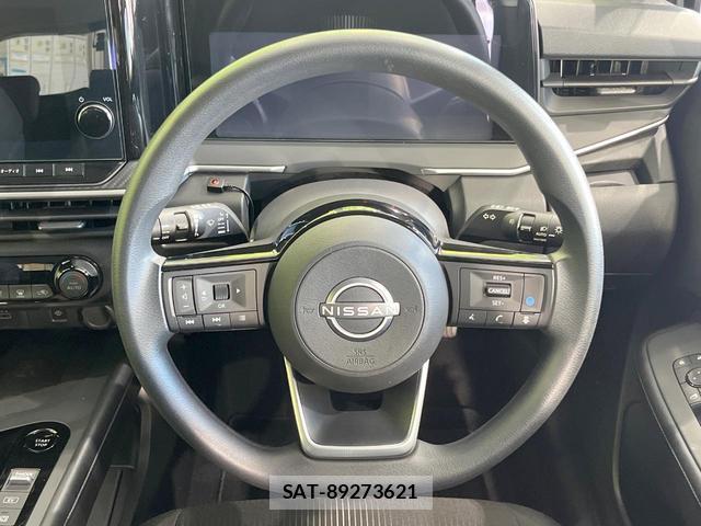 Nissan NOTE 2022-09 8361828-7