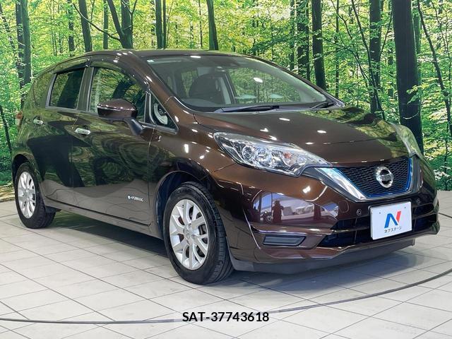 Nissan NOTE 2018-01 8362328-15