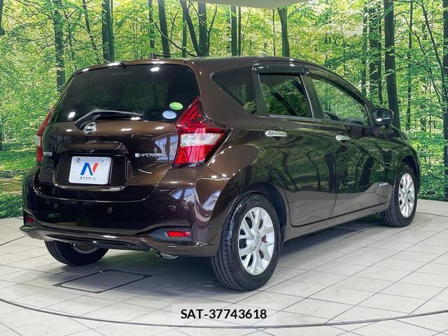 Nissan NOTE 2018-01 8362328-16