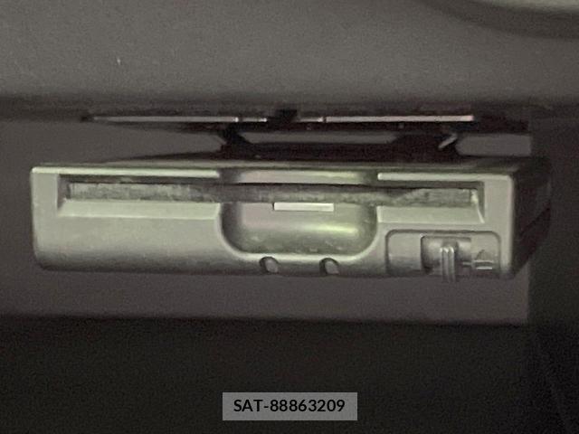 Nissan NOTE 2015-09 8362546-5