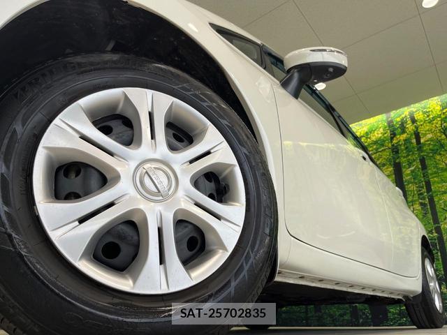 Nissan NOTE 2015-10 8363066-12