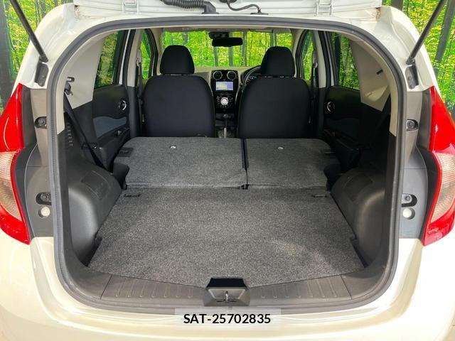 Nissan NOTE 2015-10 8363066-9