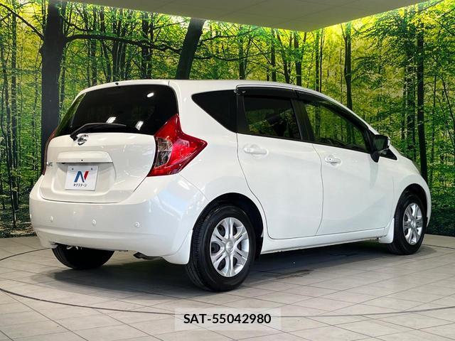 Nissan NOTE 2016-01 8363082-16