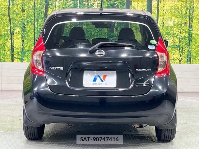 Nissan NOTE 2015-08 8363220-14