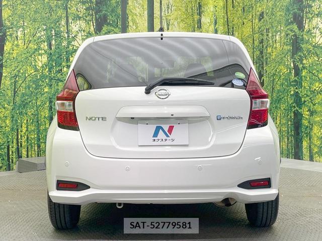 Nissan NOTE 2018-07 8363309-14