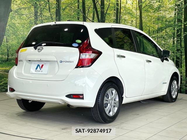 Nissan NOTE 2019-02 8363407-15