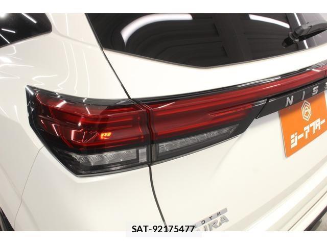 Nissan NOTE 2021-11 8363631-17