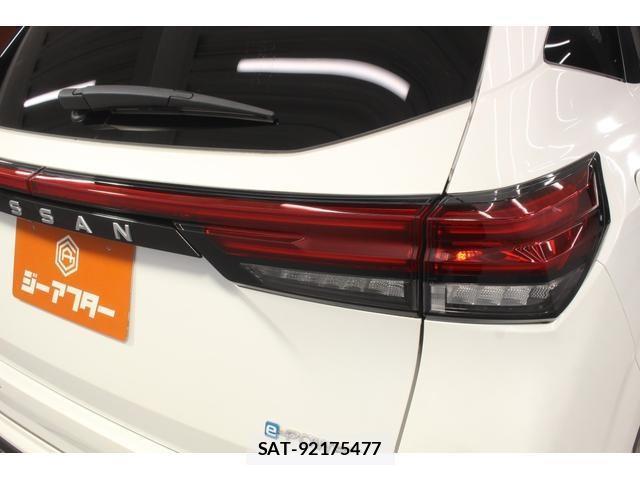 Nissan NOTE 2021-11 8363631-18