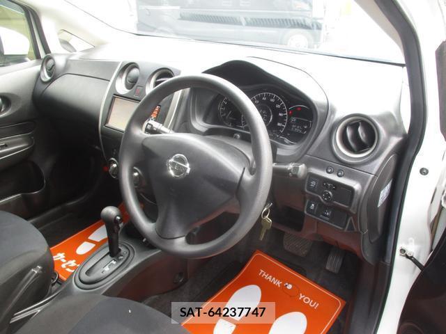Nissan NOTE 2015-03 8363641-2
