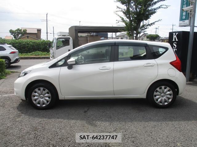 Nissan NOTE 2015-03 8363641-4
