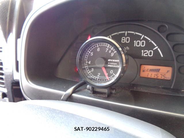 Nissan CLIPPER TRUCK 2016-08 8363120-13