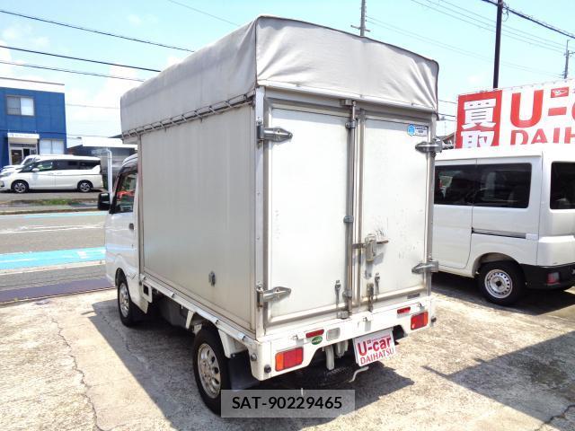 Nissan CLIPPER TRUCK 2016-08 8363120-6