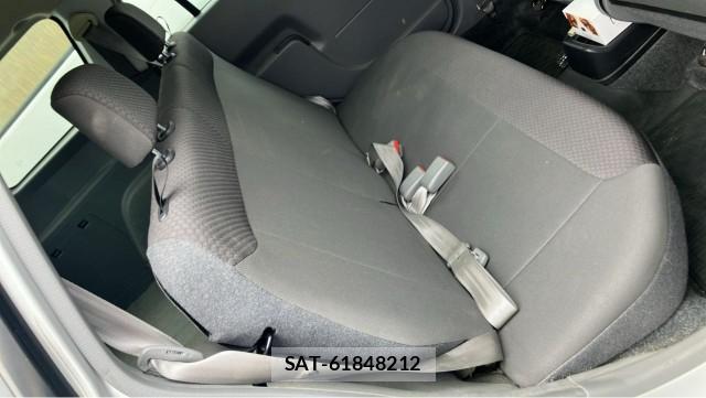 Nissan NV150 AD 2018-09 8362201-6