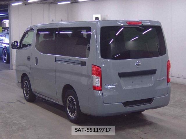 Nissan NV350 Caravan 2021-09 8360768-1