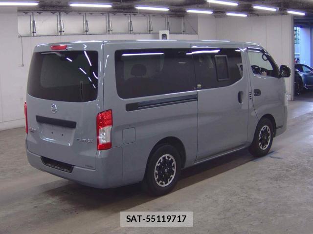 Nissan NV350 Caravan 2021-09 8360768-5