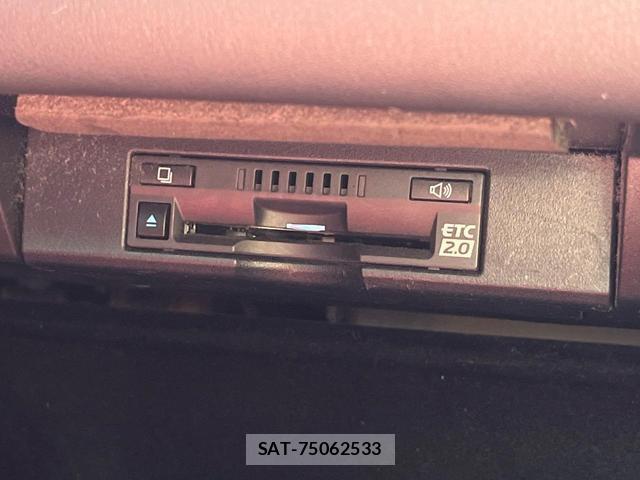 Lexus NX 2018-02 8361687-7