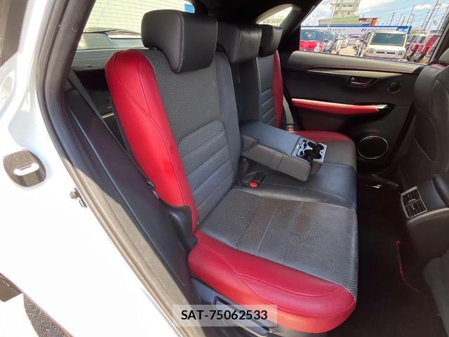 Lexus NX 2018-02 8361687-9