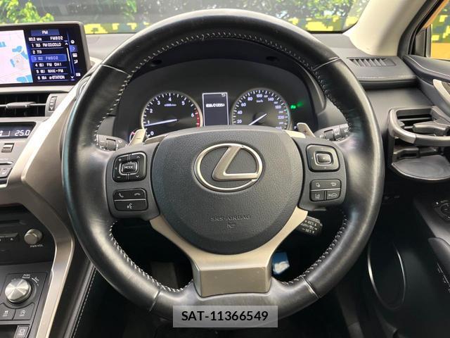 Lexus NX 2018-04 8361739-11
