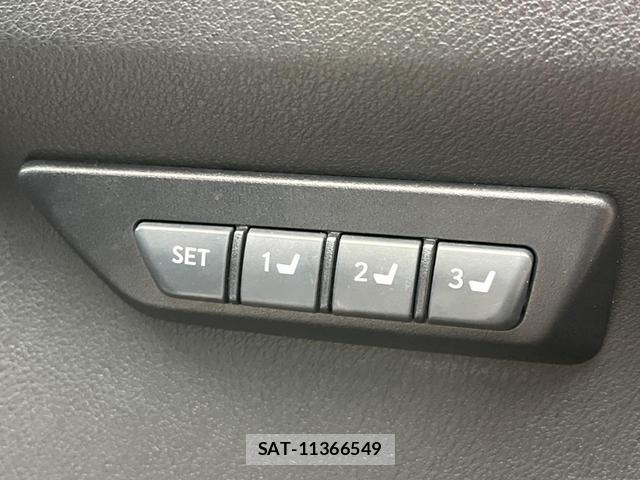 Lexus NX 2018-04 8361739-6