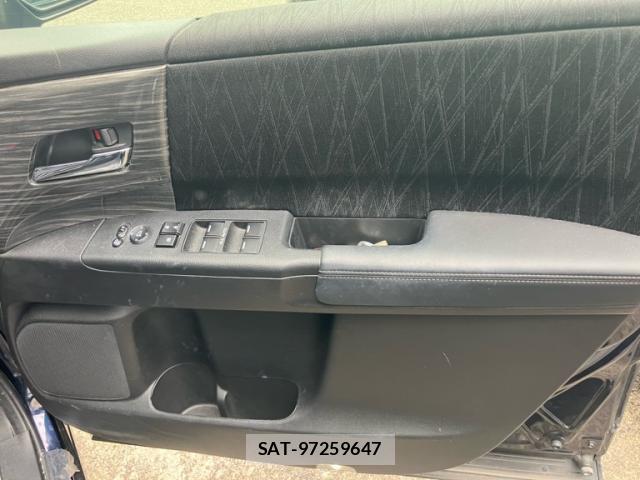 Honda ODYSSEY 2017-10 8361696-11