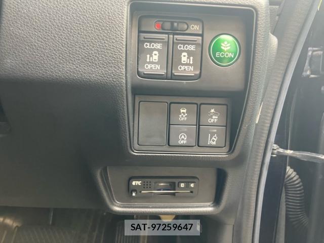 Honda ODYSSEY 2017-10 8361696-14