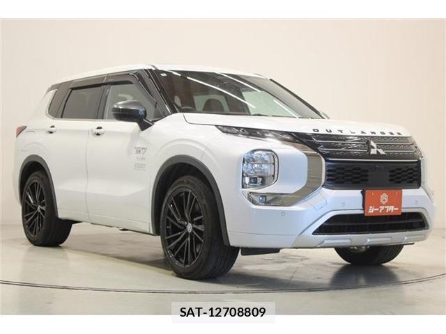 Mitsubishi OUTLANDER PHEV 2022-02 8360684-6