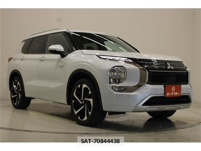 Mitsubishi OUTLANDER PHEV 2022-12 8360687-6