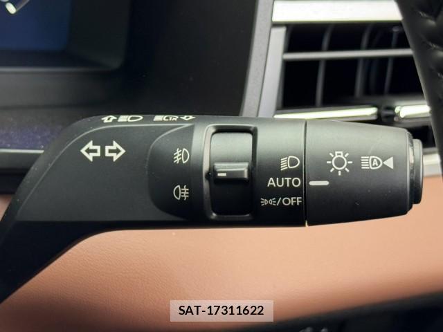 Mitsubishi OUTLANDER PHEV 2025-08 8361429-11