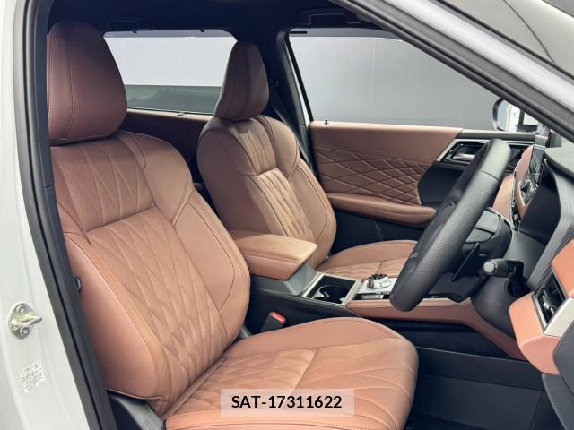 Mitsubishi OUTLANDER PHEV 2025-08 8361429-15