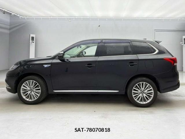 Mitsubishi OUTLANDER PHEV 2019-06 8362086-11