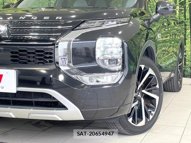 Mitsubishi OUTLANDER PHEV 2022-07 8363402-12