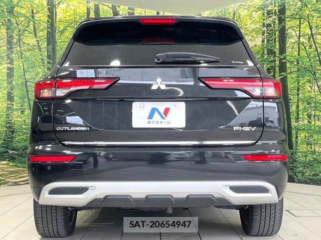 Mitsubishi OUTLANDER PHEV 2022-07 8363402-15