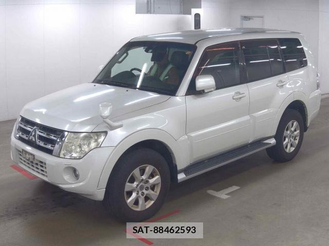 Mitsubishi PAJERO 2013-08 8362131-3