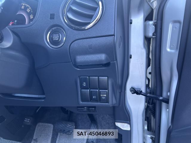Suzuki PALETTE 2011-01 8363502-12