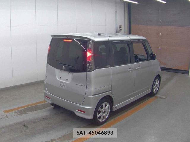 Suzuki PALETTE 2011-01 8363502-4