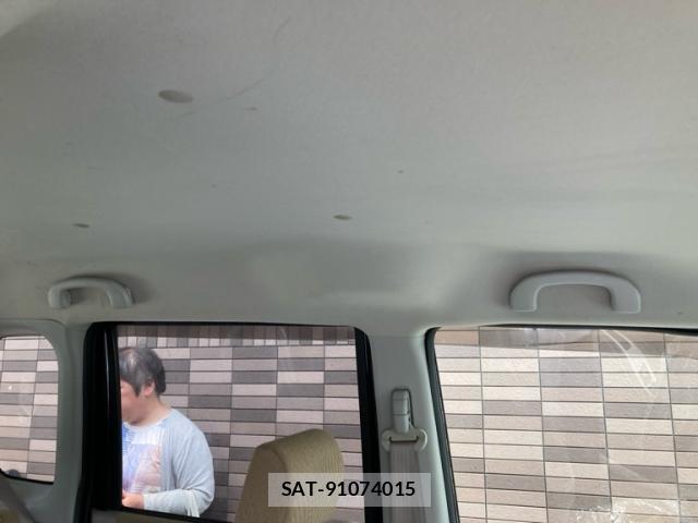 Suzuki PALETTE 2012-02 8362518-9